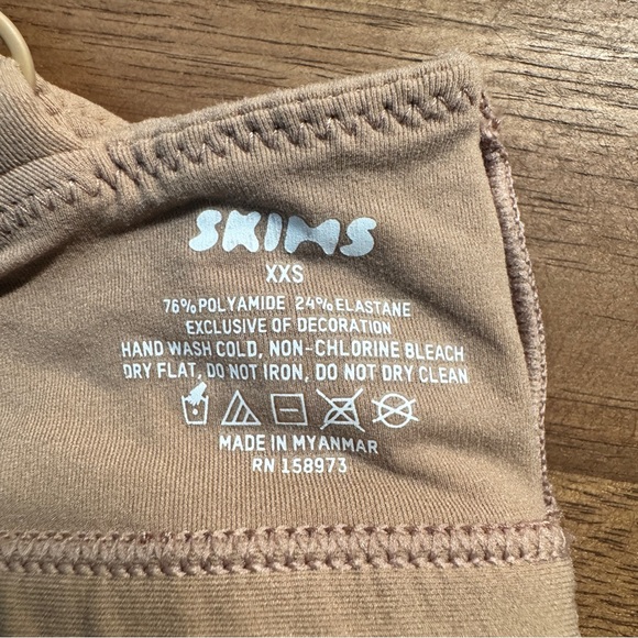 Skims XXS Women's Tan Bralette - Picture 4 of 4